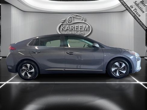 Used 2018 Hyundai Ioniq SEL FWD image 4