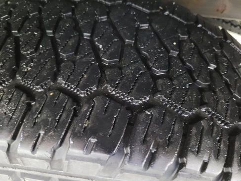 Used 2019 GMC Sierra 1500 SLE image 27