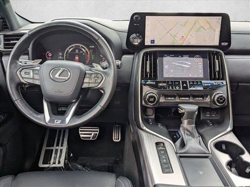 Used 2023 Lexus LX 600 F Sport image 15