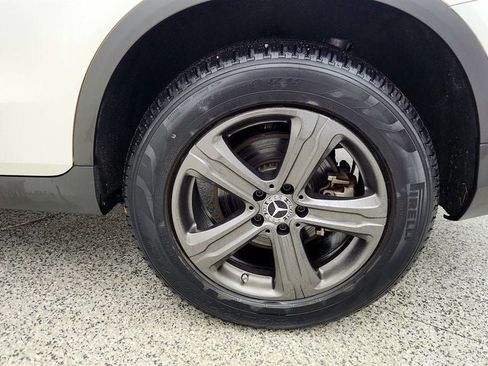 Used 2022 Mercedes-Benz GLC 300 4MATIC image 9