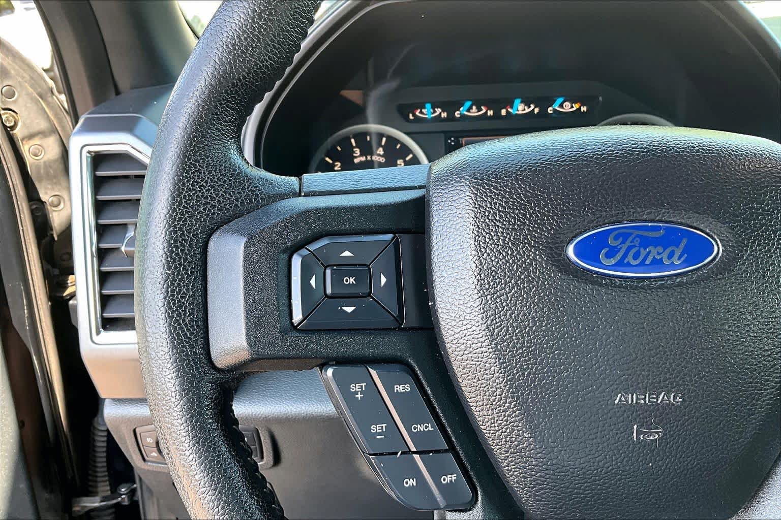 Used 2016 Ford F150 XLT w/ Equipment Group 302A Luxury RWD image 22