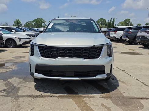 New 2026 Kia Sorento LX FWD image 3