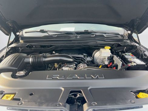 Used 2020 RAM 1500 Laramie image 27