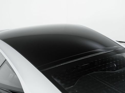 Used 2019 Aston Martin DB11 Coupe RWD image 56