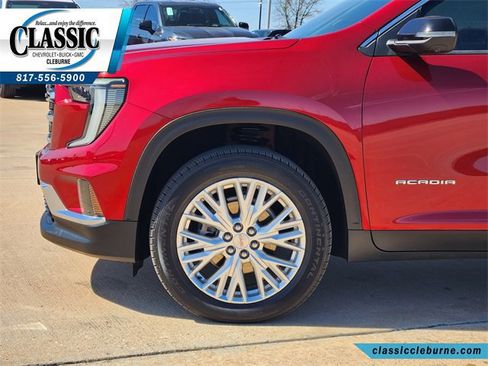 Used 2024 GMC Acadia Elevation w/ Luxury Package image 11