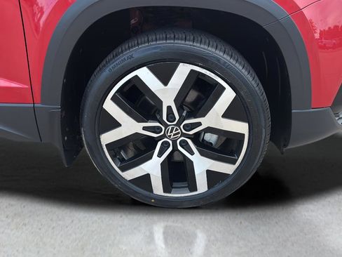 Used 2023 Volkswagen Taos SEL AWD/4WD image 9