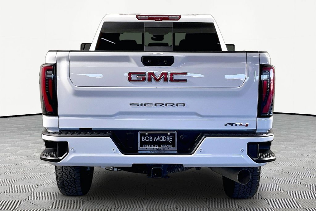 Used 2026 GMC Sierra 2500 AT4 w/ AT4 Premium Plus Package AWD/4WD image 4