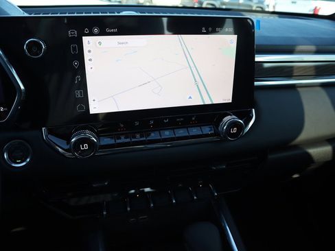 New 2025 GMC Canyon Elevation w/ Convenience Package image 11