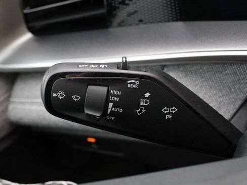 New 2026 Volkswagen Tiguan S image 11