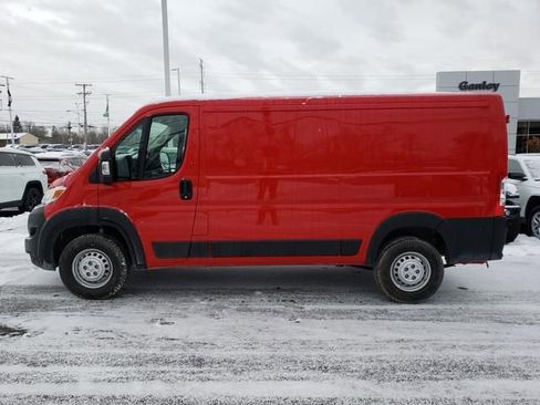 New 2025 RAM ProMaster 2500 image 2