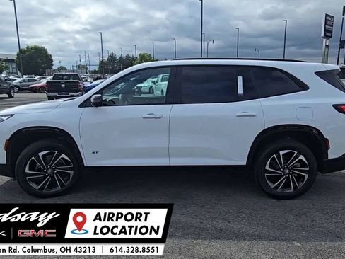 New 2026 Buick Enclave Sport Touring w/ Power Package image 5