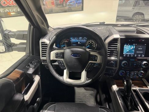 Used 2016 Ford F150 Lariat w/ Equipment Group 502A Luxury image 27