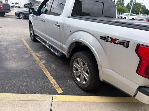 Used 2018 Ford F150 Lariat w/ Equipment Group 502A Luxury AWD/4WD image 9