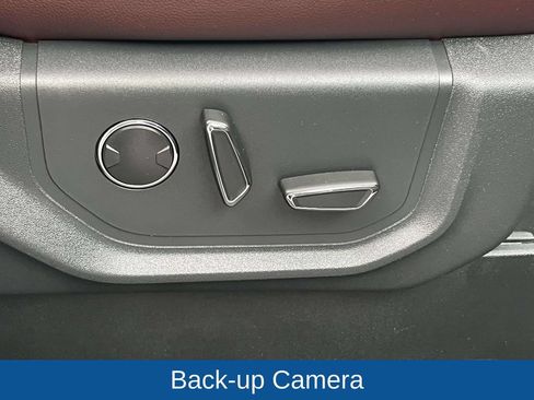 Used 2024 Ford Expedition Max Limited AWD/4WD image 16
