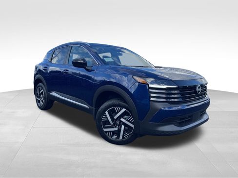 New 2026 Nissan Kicks SV image 2