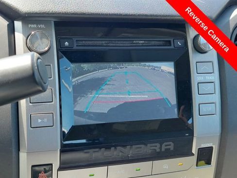 Used 2015 Toyota Tundra SR w/ Tow Package RWD image 11