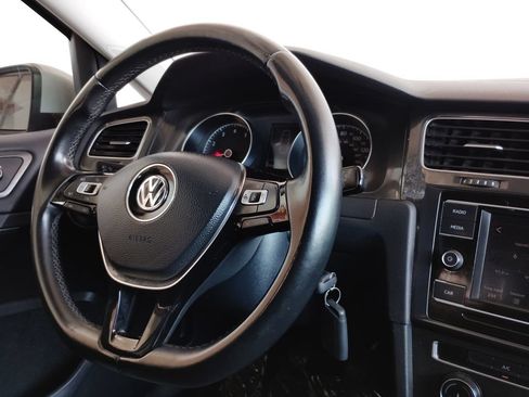 Used 2018 Volkswagen Golf S FWD image 27
