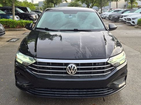 Used 2021 Volkswagen Jetta S w/ Driver Assistance Package FWD image 2