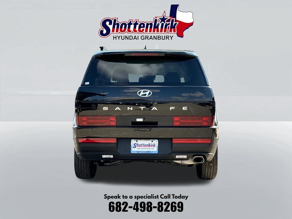 Used 2026 Hyundai Santa Fe SEL FWD image 7