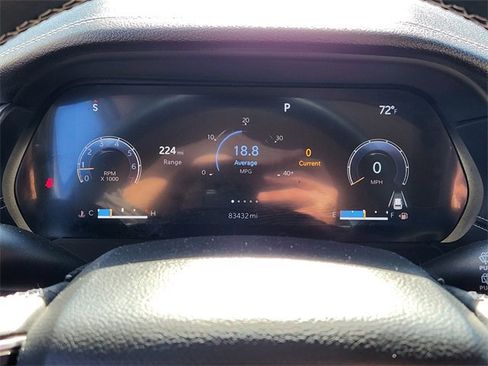 Used 2022 Jeep Grand Cherokee Limited image 13