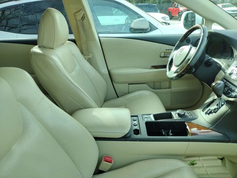 Used 2013 Lexus RX 350 FWD image 4