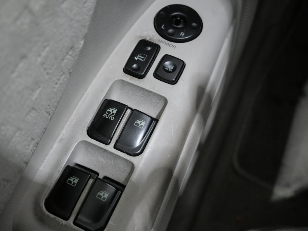 Used 2006 Hyundai Sonata GLS FWD image 14