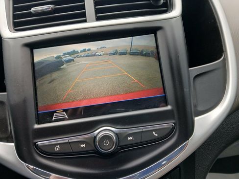 Used 2018 Chevrolet Sonic LS FWD image 13