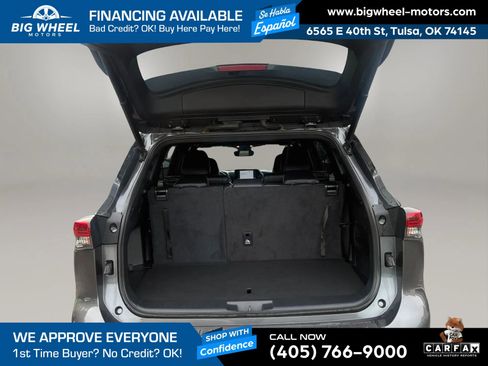 Used 2022 Toyota Highlander XSE FWD image 18