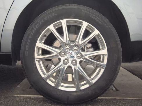 Used 2023 Buick Enclave Premium w/ Experience Buick Package FWD image 13