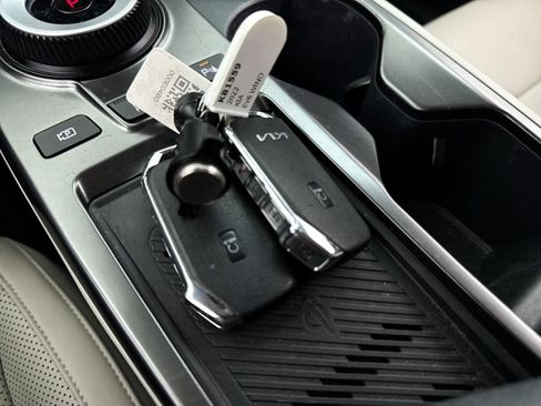 Used 2022 Kia EV6 Wind image 39