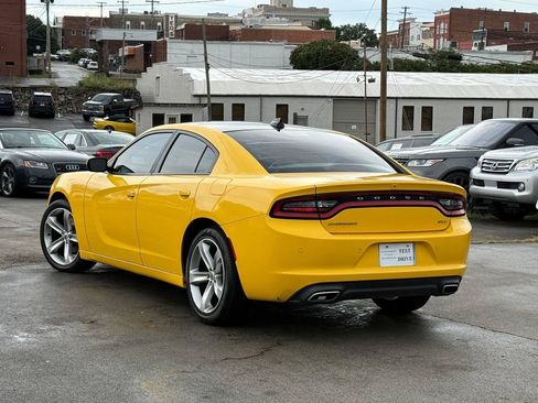 Used 2018 Dodge Charger SXT Plus w/ Quick Order Package 29J RWD image 4