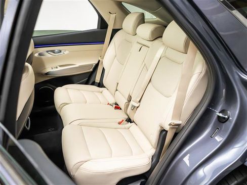 New 2026 Genesis GV70 2.5T Select AWD/4WD image 28
