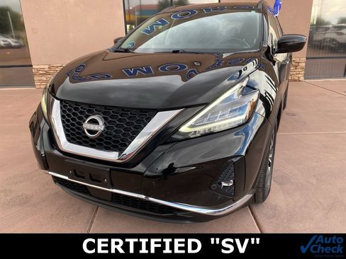 Used 2023 Nissan Murano SV image 2
