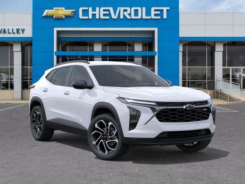 New 2026 Chevrolet Trax RS w/ Driver Confidence Package image 7