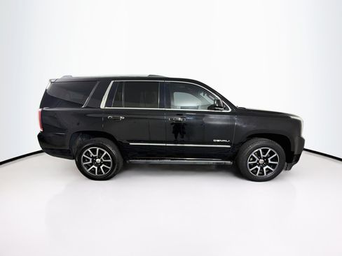 Used 2015 GMC Yukon Denali w/ Premium Package RWD image 10
