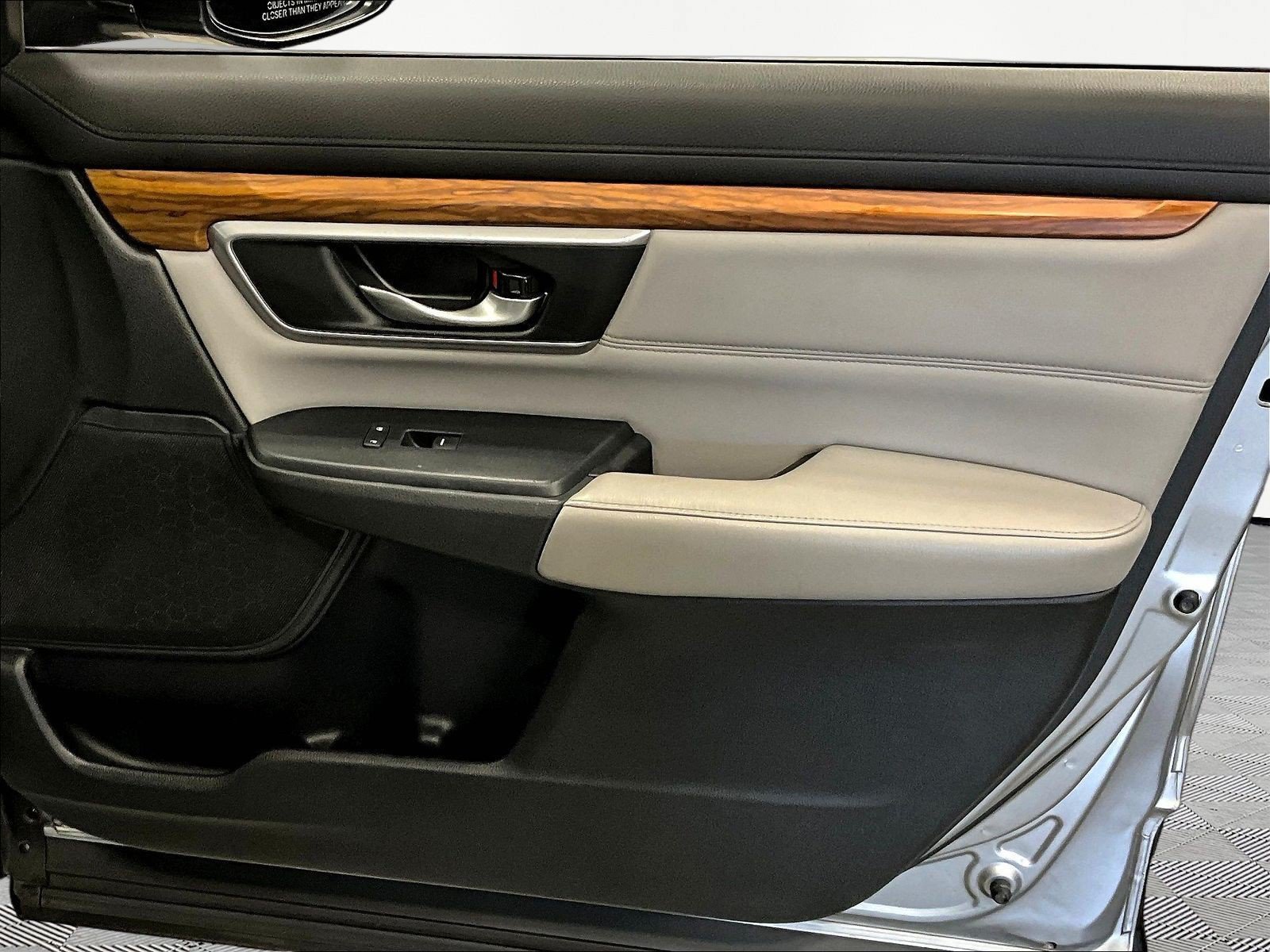 Used 2017 Honda CR-V EX-L image 29