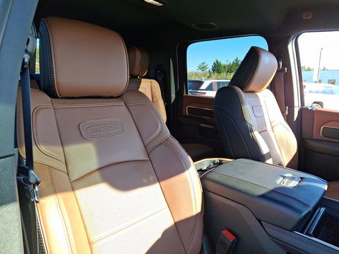 Certified 2024 RAM 2500 Limited w/ Safety Group image 13