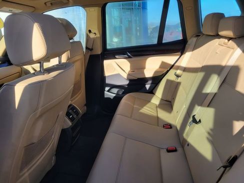 Used 2017 BMW X3 xDrive28i image 11