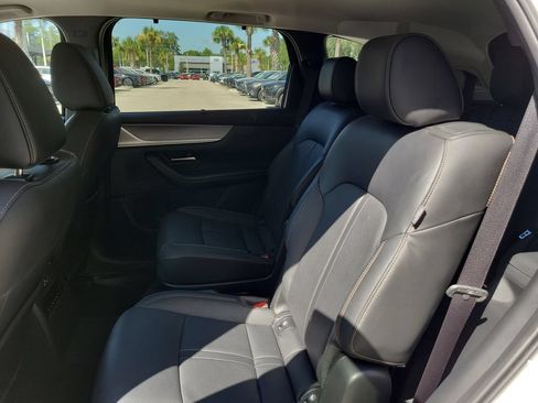 Used 2024 MAZDA CX-90 Plug-In Hybrid w/ Preferred AWD/4WD image 21