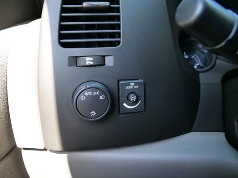 Used 2011 GMC Sierra 1500 W/T RWD image 13