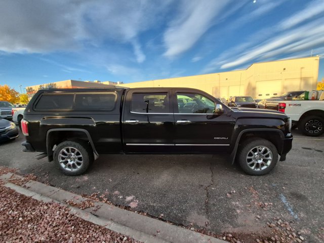 Used 2016 GMC Sierra 1500 Denali w/ Enhanced Driver Alert Package AWD/4WD image 4