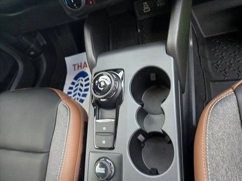 Used 2024 Ford Bronco Sport Outer Banks w/ Tech Package image 17