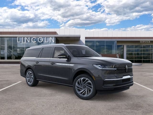 New 2025 Lincoln Navigator L Reserve AWD/4WD image 1