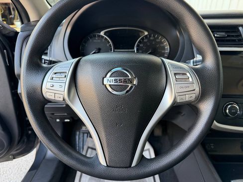 Used 2018 Nissan Altima 2.5 S w/ S Convenience Package FWD image 22