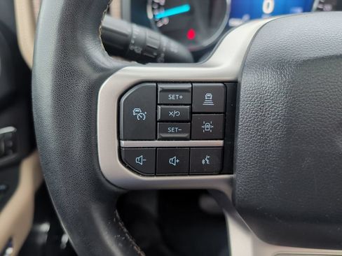 Used 2024 Ford Expedition Limited RWD image 10