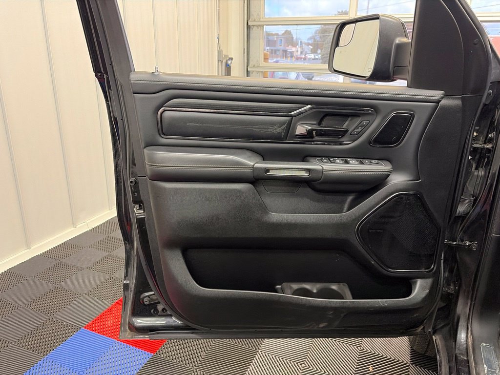 Used 2022 RAM 1500 Limited AWD/4WD image 10