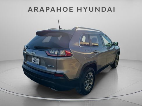 Used 2019 Jeep Cherokee Latitude Plus w/ Cold Weather Group image 8