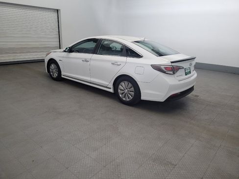 Used 2016 Hyundai Sonata SE FWD image 3