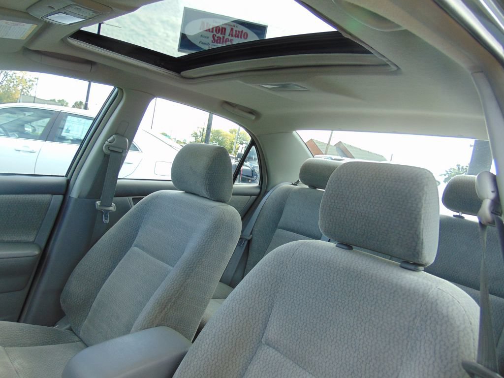 Used 2004 Toyota Corolla LE FWD image 31