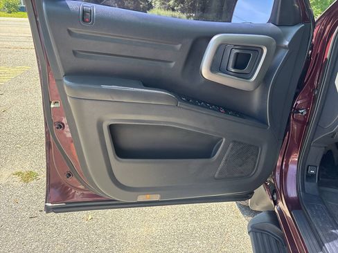 Used 2013 Honda Ridgeline RTL image 19